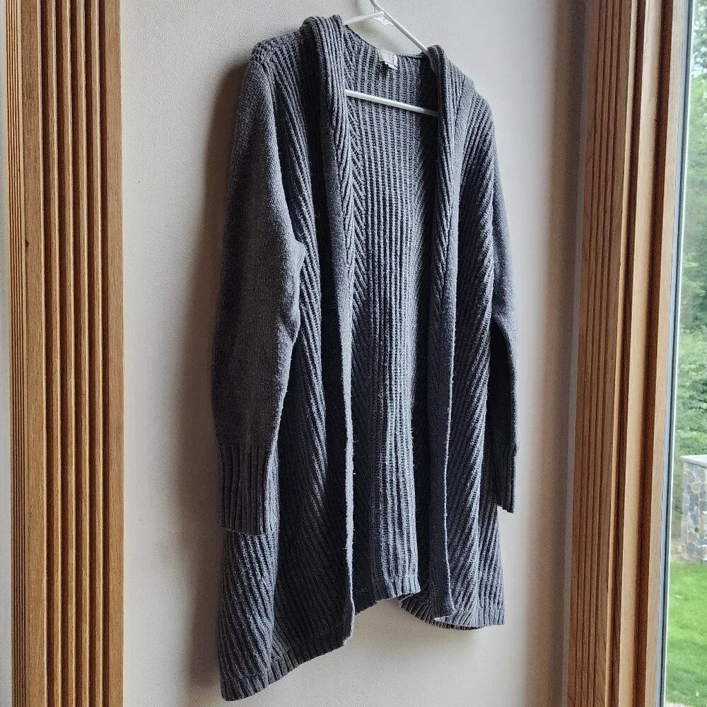 A New Day Gray Open Cardigan Size Medium